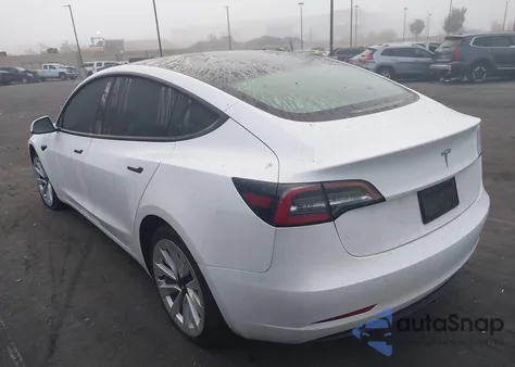 2022 Tesla Model 3 Rear-Wheel Drive из США, поврежденный, VIN 5YJ3E1EA7NF303923